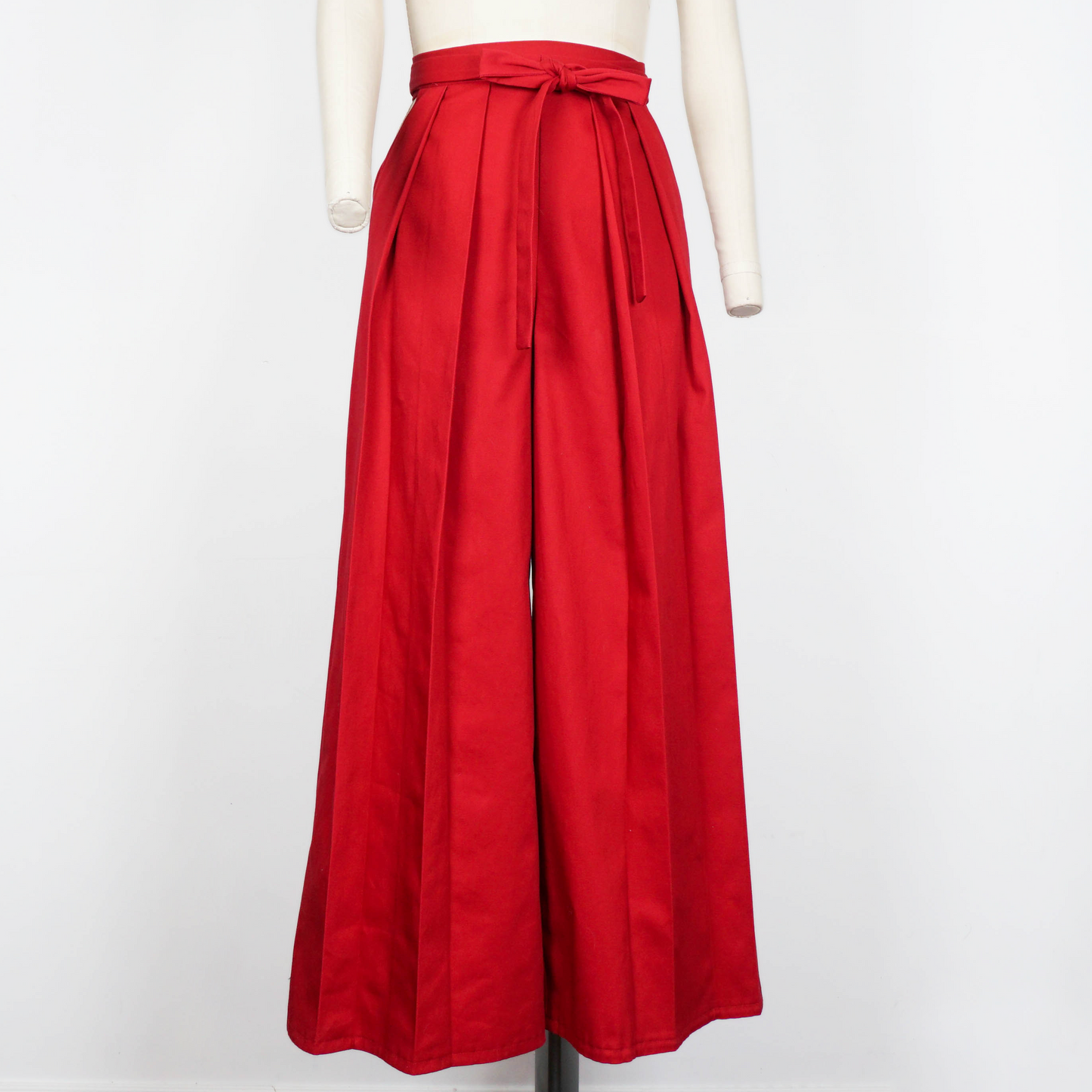 Hakama Pants and Shorts Sewing Pattern/Downloadable PDF and Tutorial Book