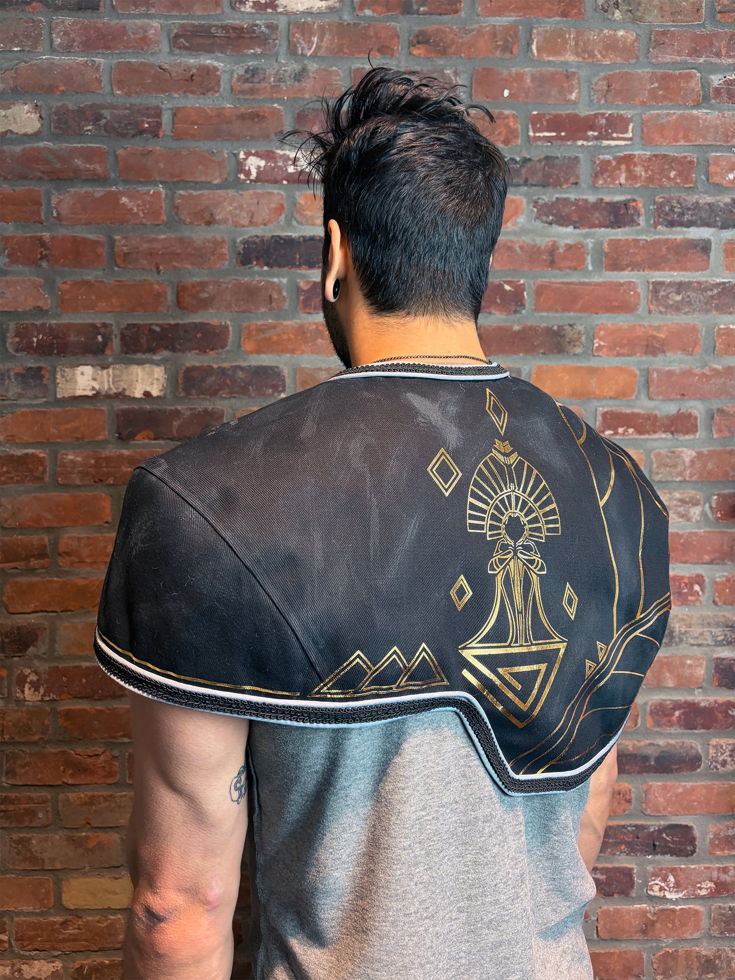 Expedition Capelet Sewing Pattern | Cosplay Short Cape | Downloadable PDF File and Tutorial Book