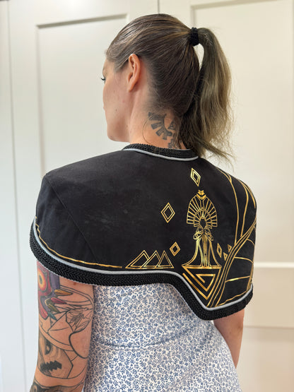 ✨ Premium Expedition 33 Capelet – Handcrafted Limited Edition ✨