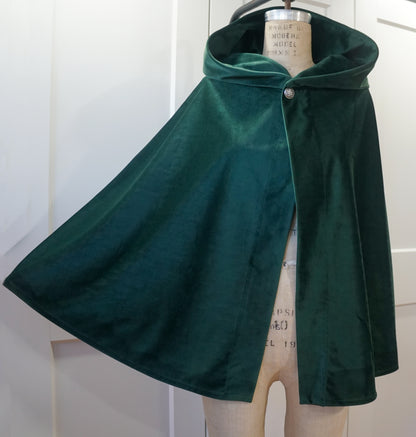 Outrider Cloak Sewing Pattern/Downloadable PDF File and Tutorial Book