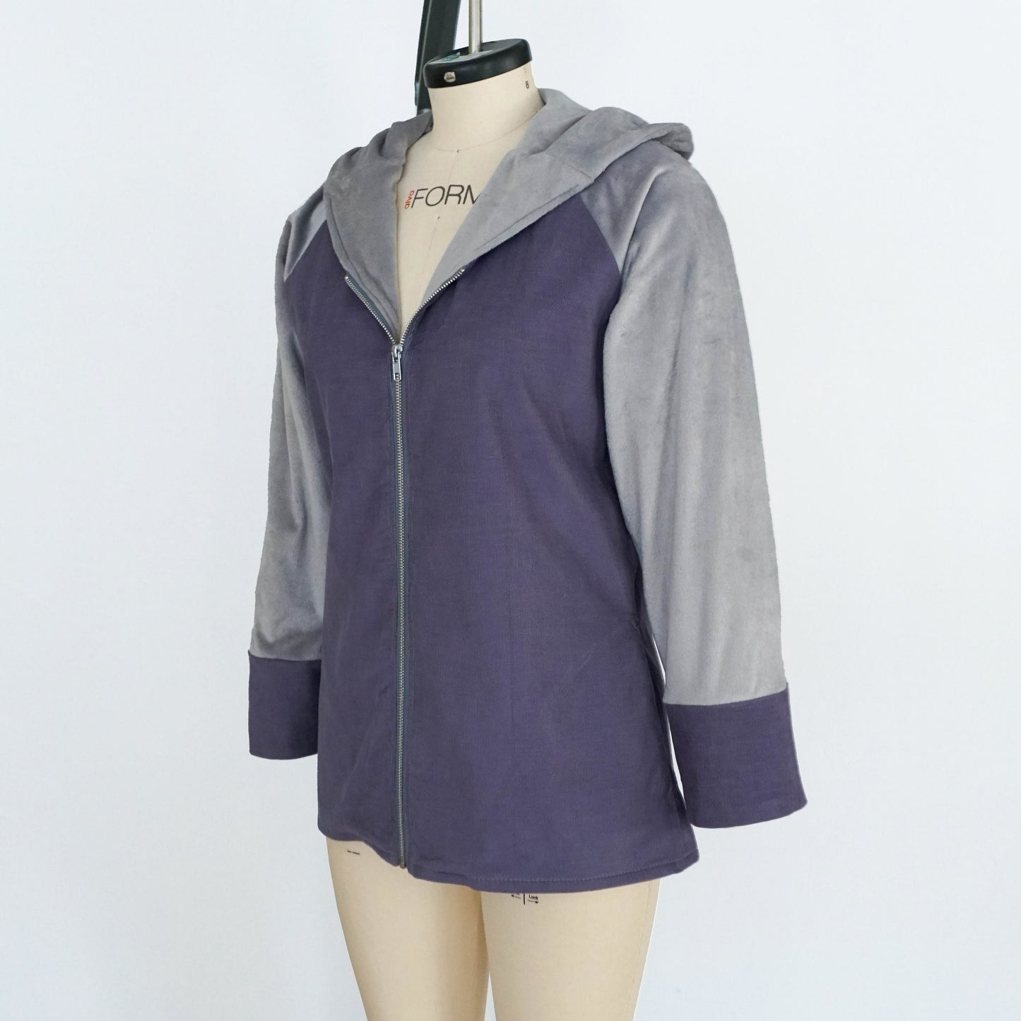Raglan Sleeve Zip Up Jacket Sweater Cosplay Sewing Pattern/Downloadable PDF File